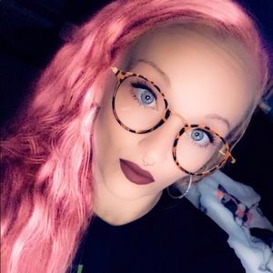 Meet your Posher, Morgan